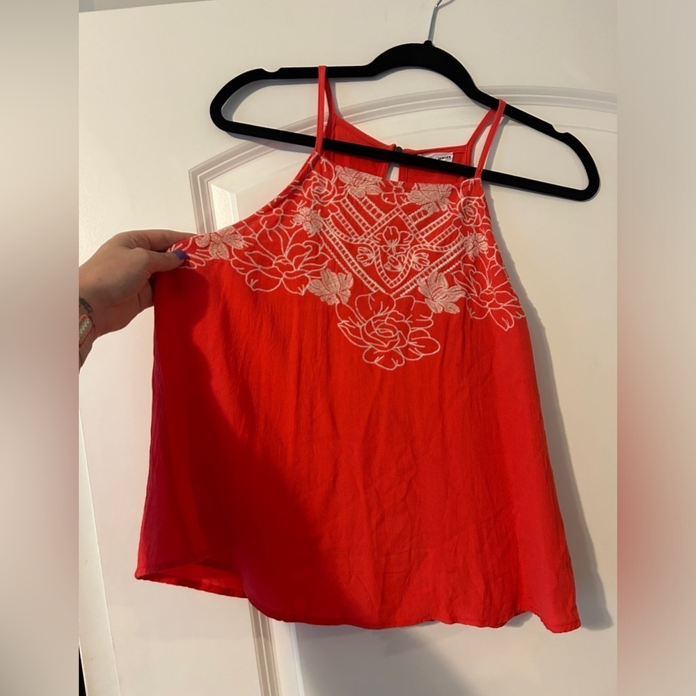 Love on a hanger size small melon tank top